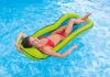 Hűsítő hálós strandmatrac zöld 58836 INTEX